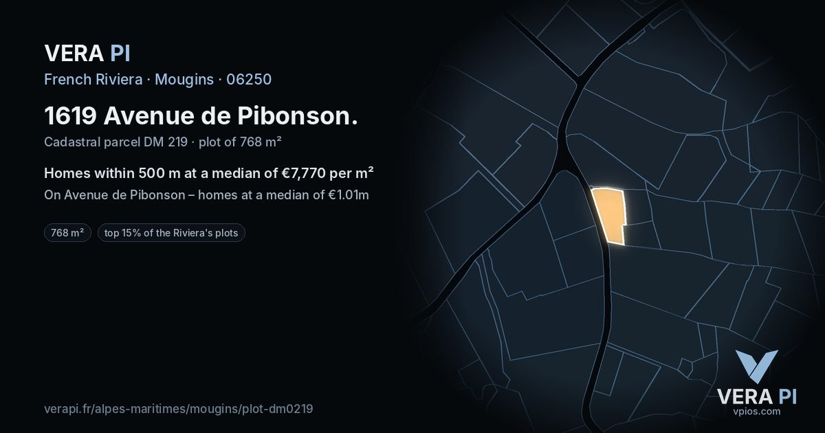 1619 Avenue de Pibonson, Mougins at night – the plot lit, the parcels around coloured by the prices near them