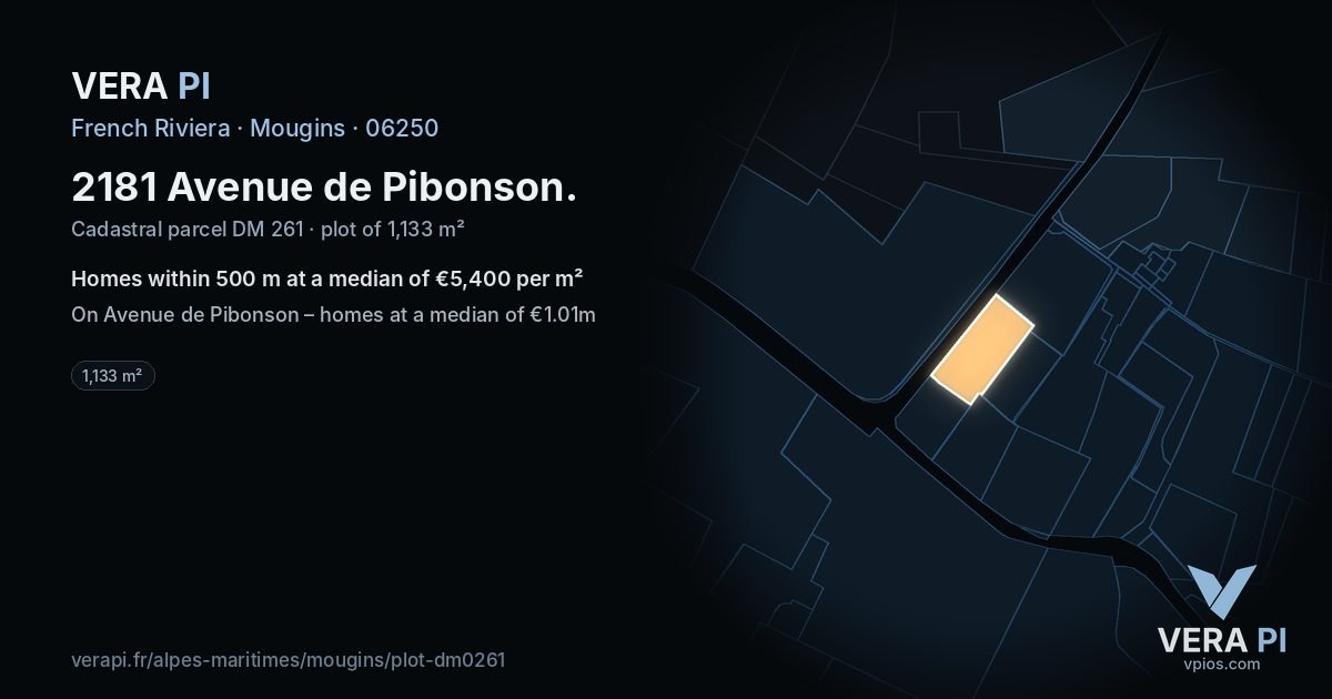 2181 Avenue de Pibonson, Mougins at night – the plot lit, the parcels around coloured by the prices near them