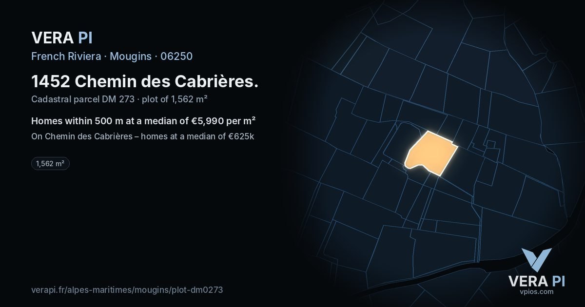1452 Chemin des Cabrières, Mougins at night – the plot lit, the parcels around coloured by the prices near them