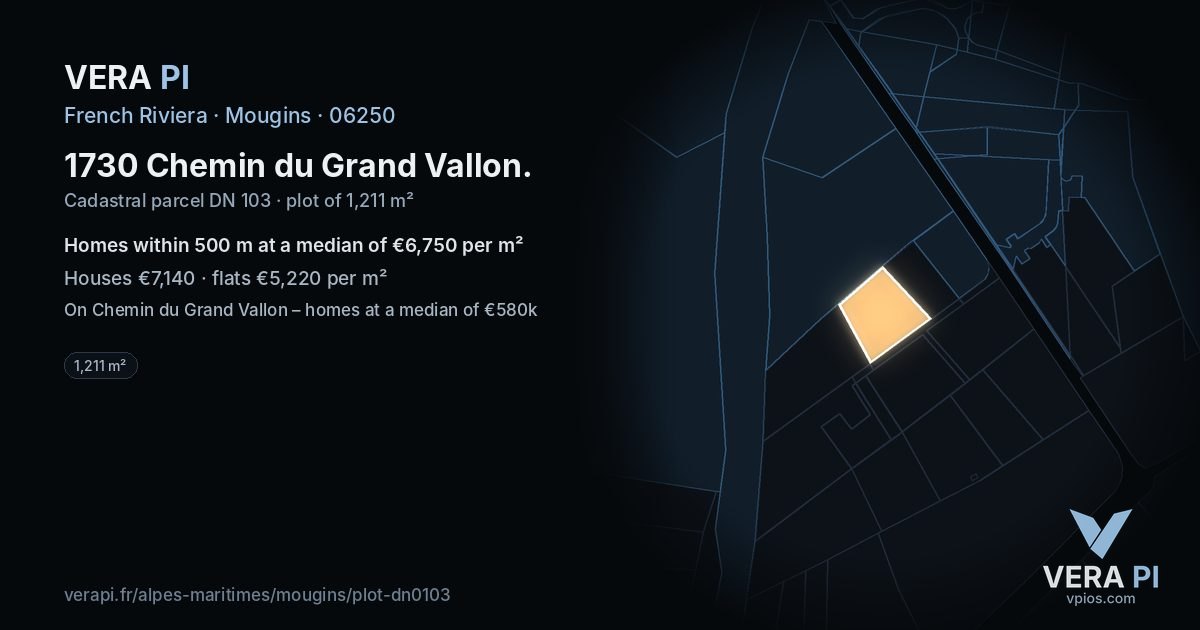 1730 Chemin du Grand Vallon, Mougins at night – the plot lit, the parcels around coloured by the prices near them