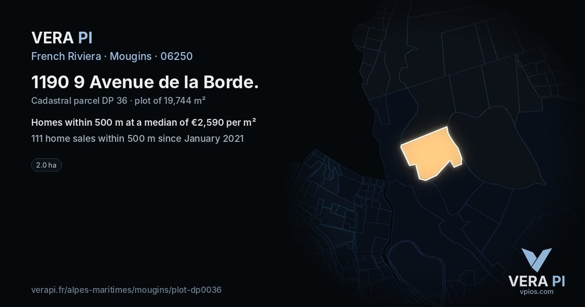 1190 9 Avenue de la Borde, Mougins at night – the plot lit, the parcels around coloured by the prices near them