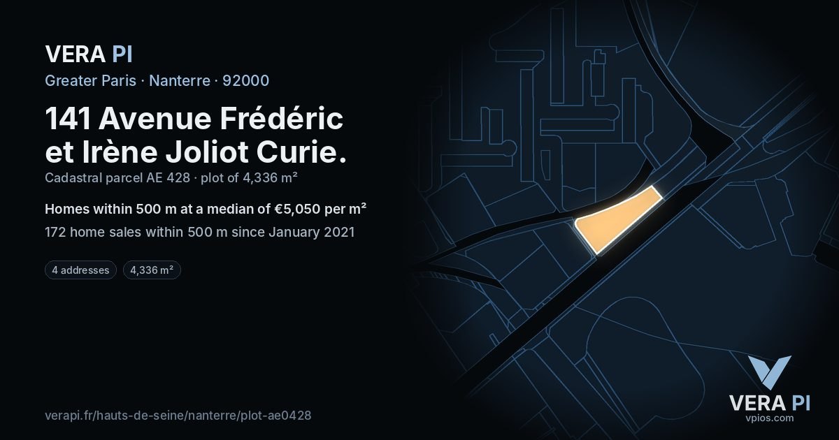 141 Avenue Frédéric et Irène Joliot Curie, Nanterre at night – the plot lit, the parcels around coloured by the prices near them
