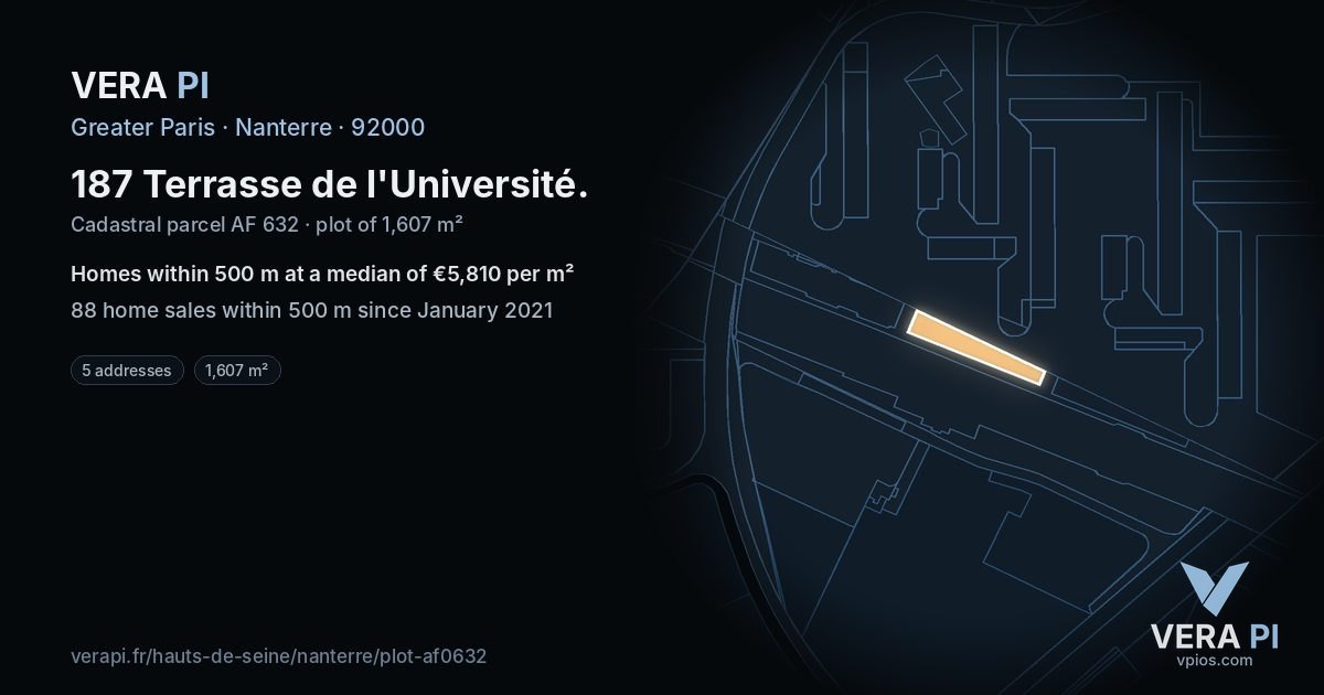 187 Terrasse de l'Université, Nanterre at night – the plot lit, the parcels around coloured by the prices near them