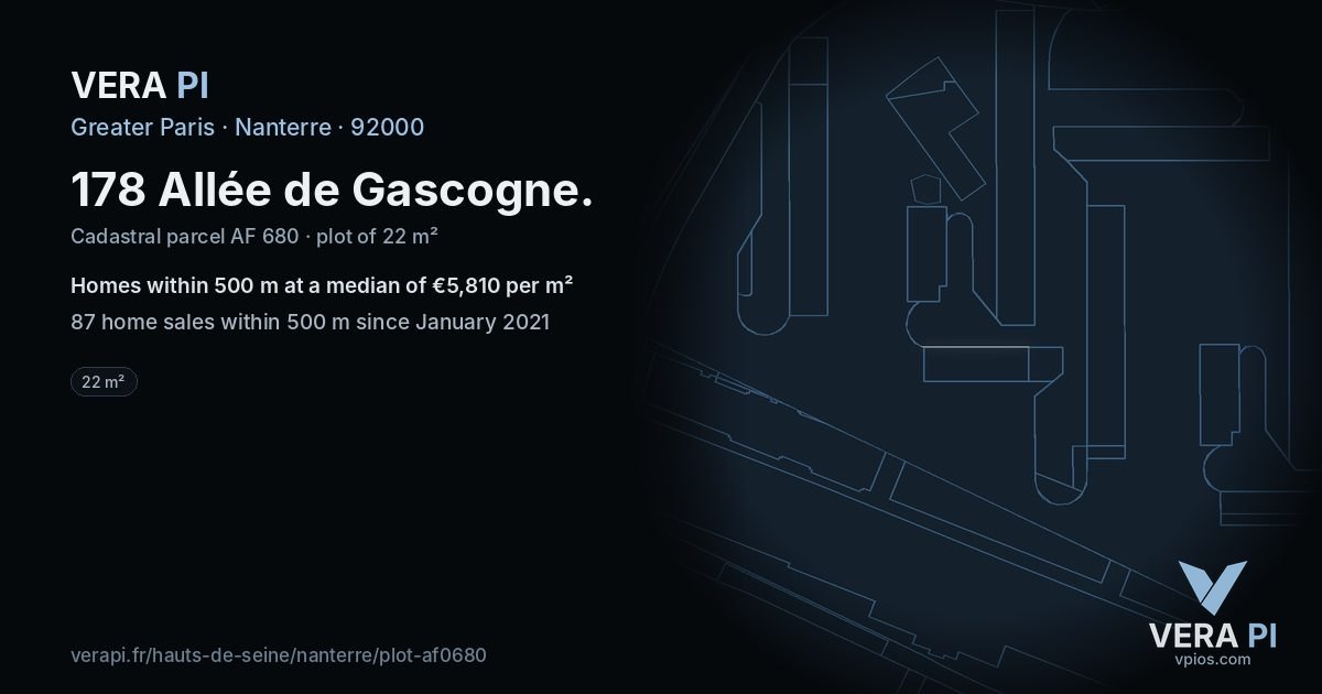 178 Allée de Gascogne, Nanterre at night – the plot lit, the parcels around coloured by the prices near them