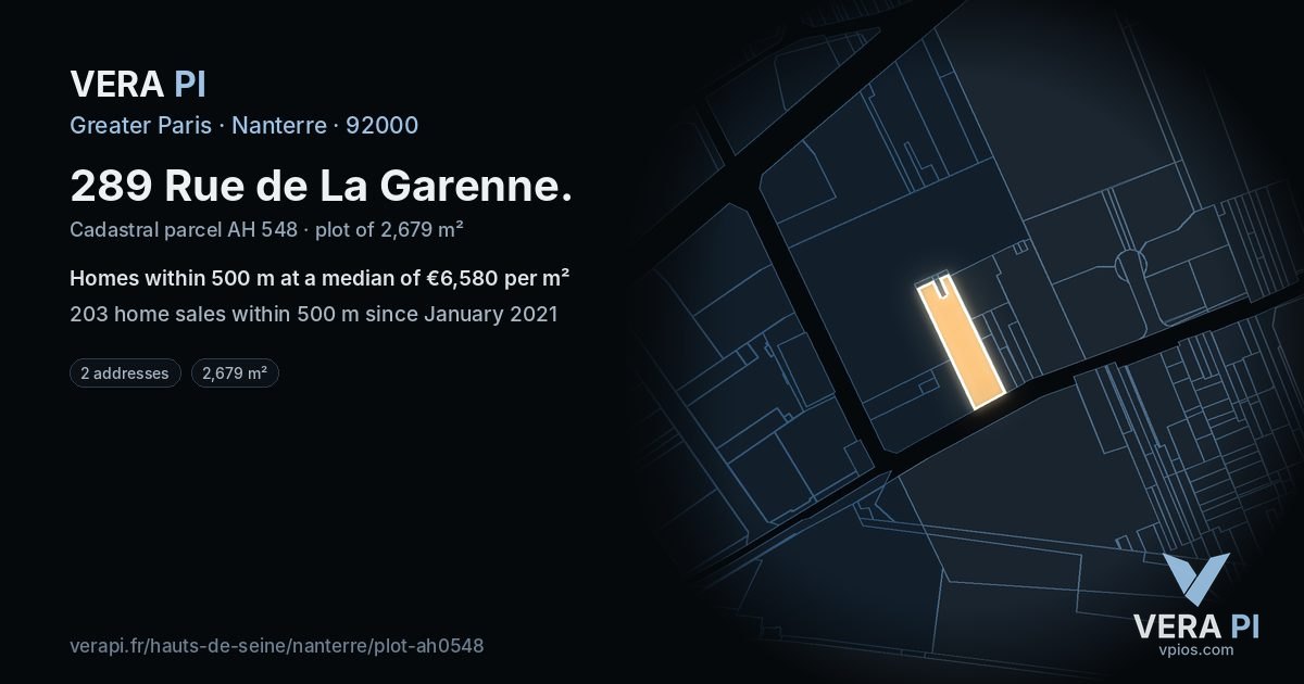 289 Rue de La Garenne, Nanterre at night – the plot lit, the parcels around coloured by the prices near them