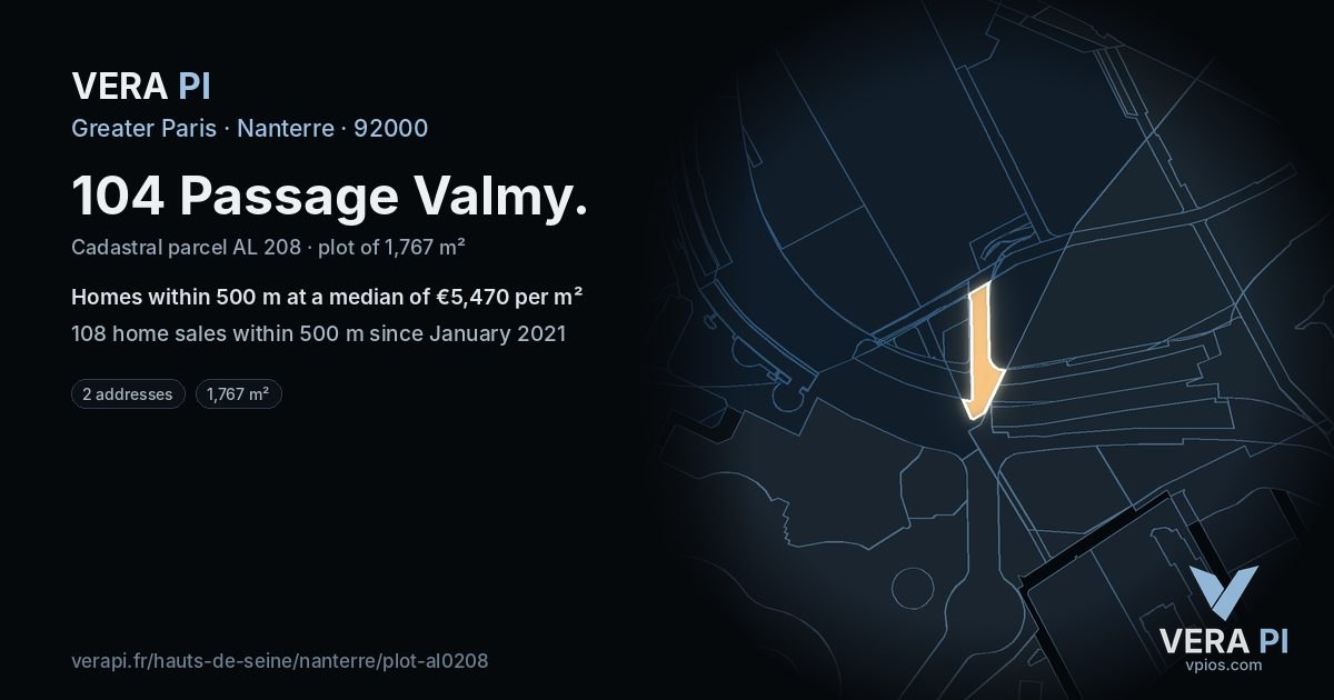 104 Passage Valmy, Nanterre at night – the plot lit, the parcels around coloured by the prices near them