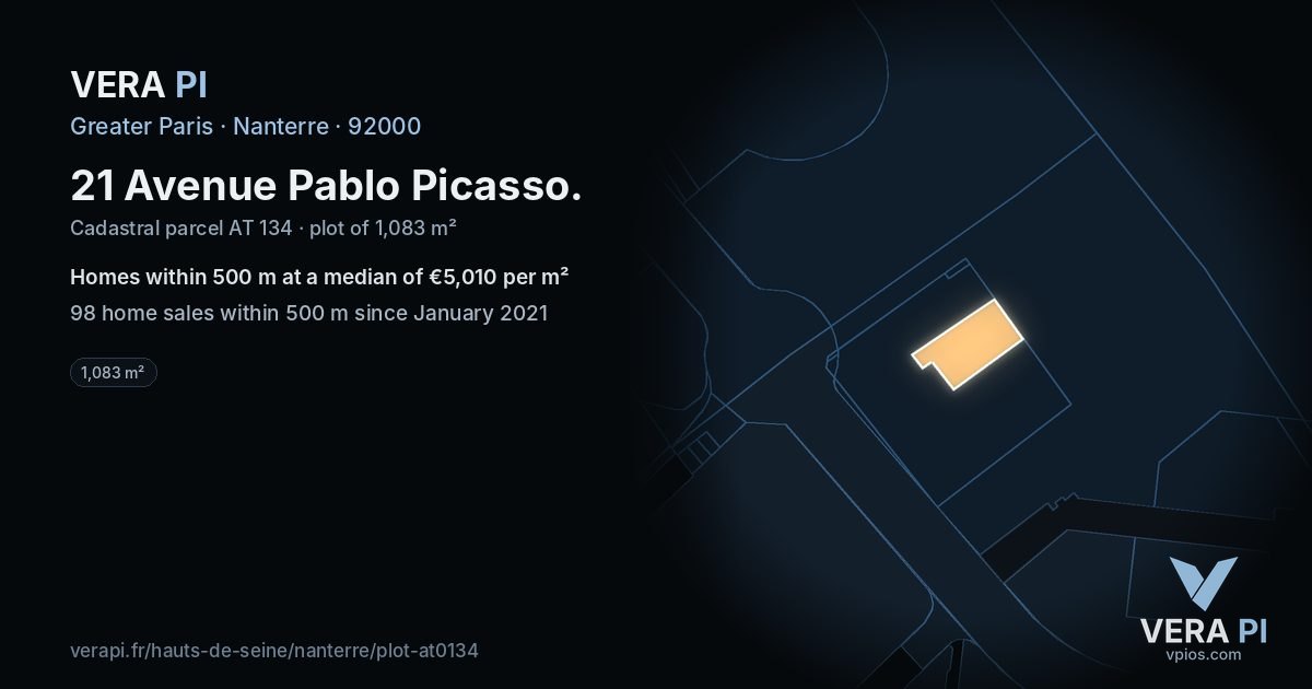 21 Avenue Pablo Picasso, Nanterre at night – the plot lit, the parcels around coloured by the prices near them