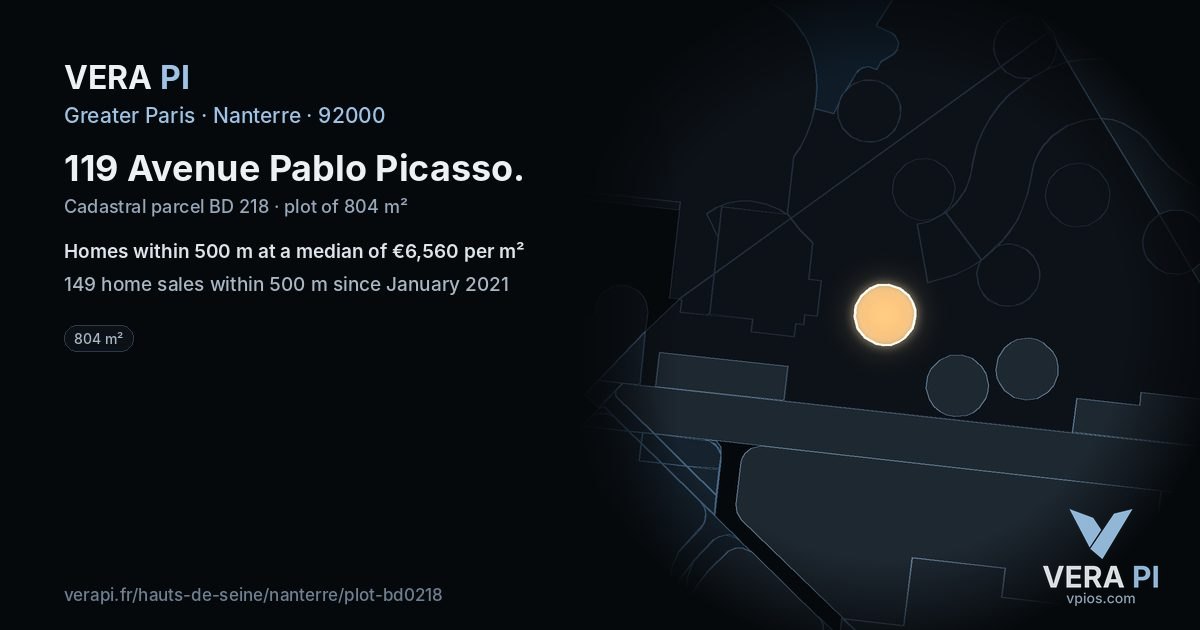 119 Avenue Pablo Picasso, Nanterre at night – the plot lit, the parcels around coloured by the prices near them