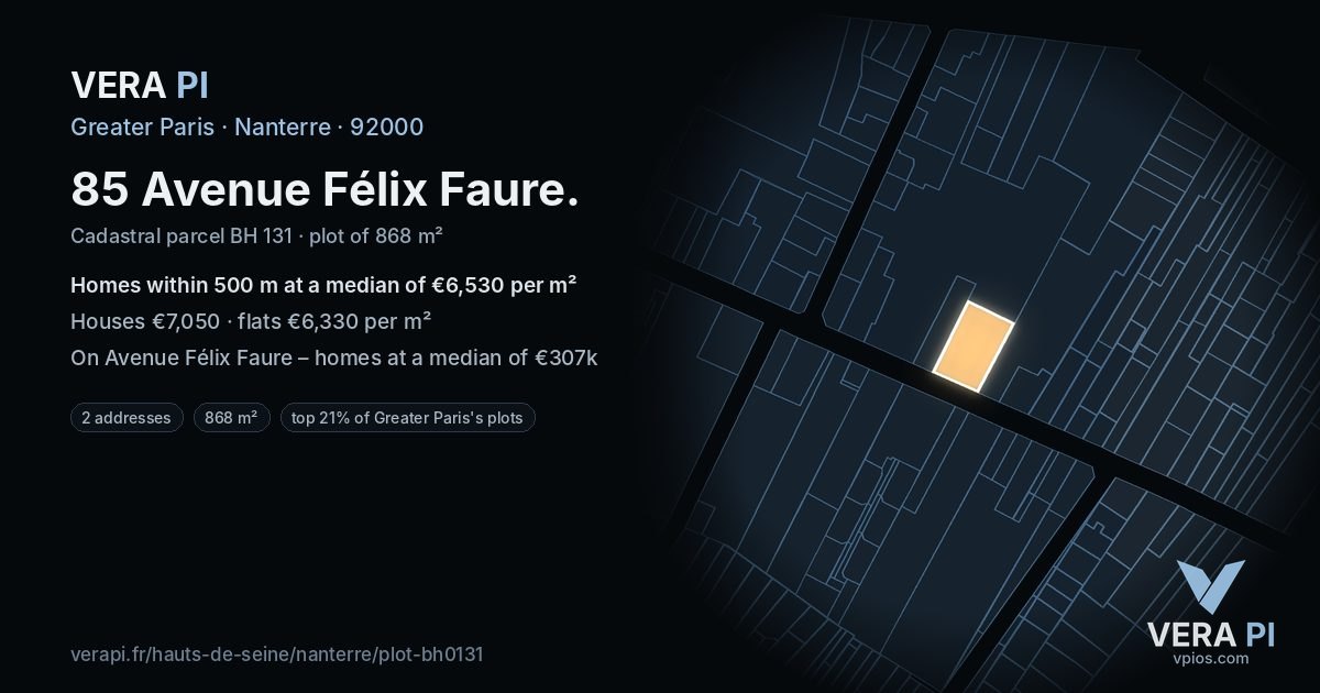 85 Avenue Félix Faure, Nanterre at night – the plot lit, the parcels around coloured by the prices near them