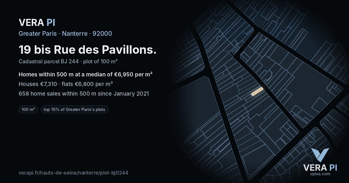 19 bis Rue des Pavillons, Nanterre at night – the plot lit, the parcels around coloured by the prices near them