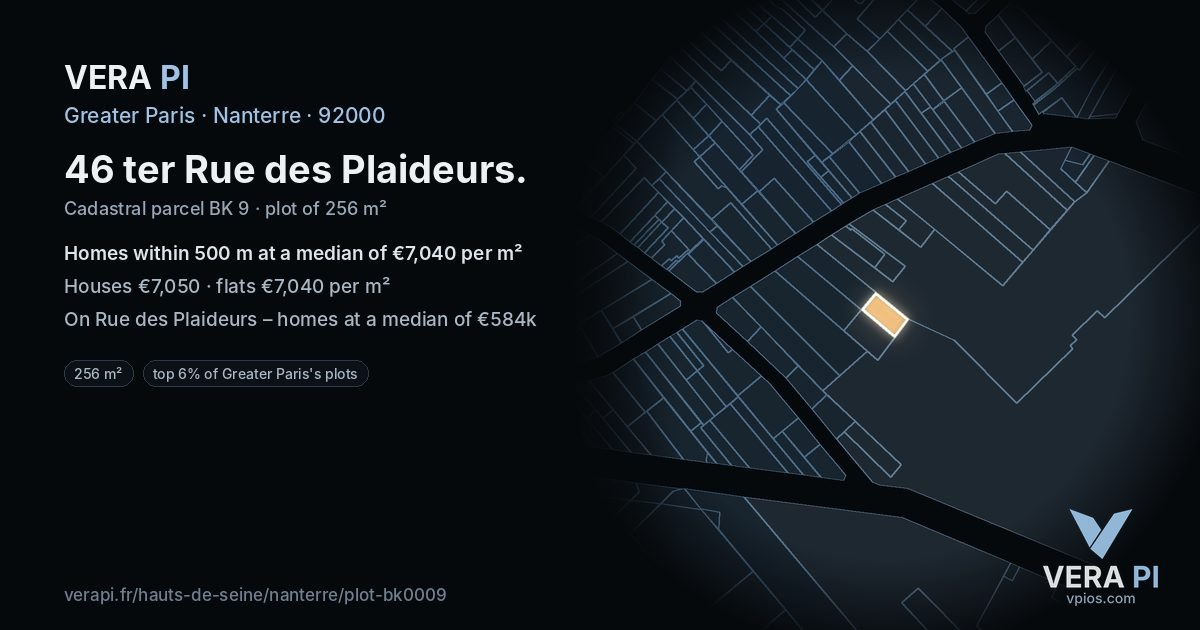 46 ter Rue des Plaideurs, Nanterre at night – the plot lit, the parcels around coloured by the prices near them