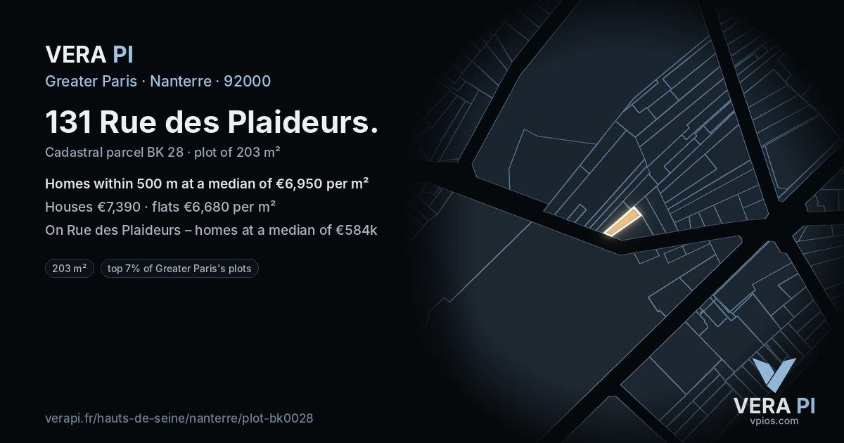 131 Rue des Plaideurs, Nanterre at night – the plot lit, the parcels around coloured by the prices near them