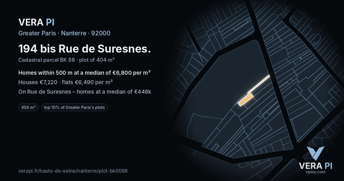 194 bis Rue de Suresnes, Nanterre at night – the plot lit, the parcels around coloured by the prices near them