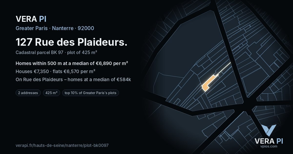 127 Rue des Plaideurs, Nanterre at night – the plot lit, the parcels around coloured by the prices near them