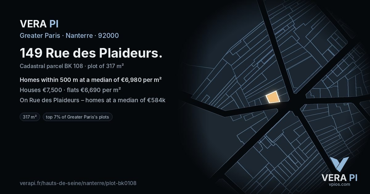 149 Rue des Plaideurs, Nanterre at night – the plot lit, the parcels around coloured by the prices near them
