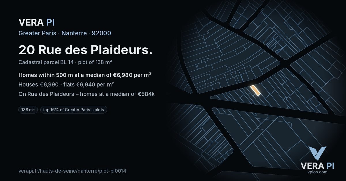 20 Rue des Plaideurs, Nanterre at night – the plot lit, the parcels around coloured by the prices near them