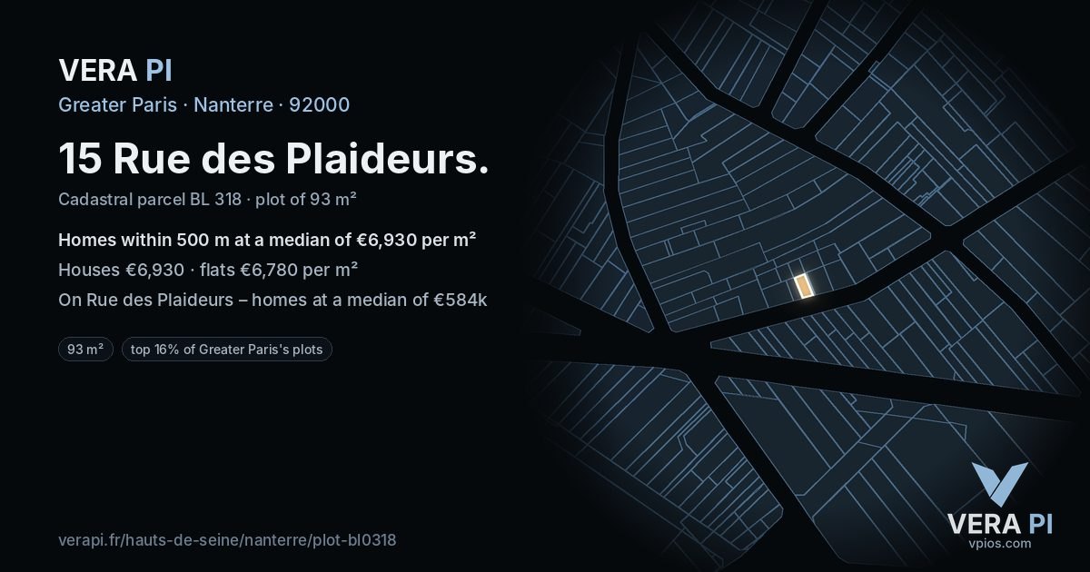 15 Rue des Plaideurs, Nanterre at night – the plot lit, the parcels around coloured by the prices near them