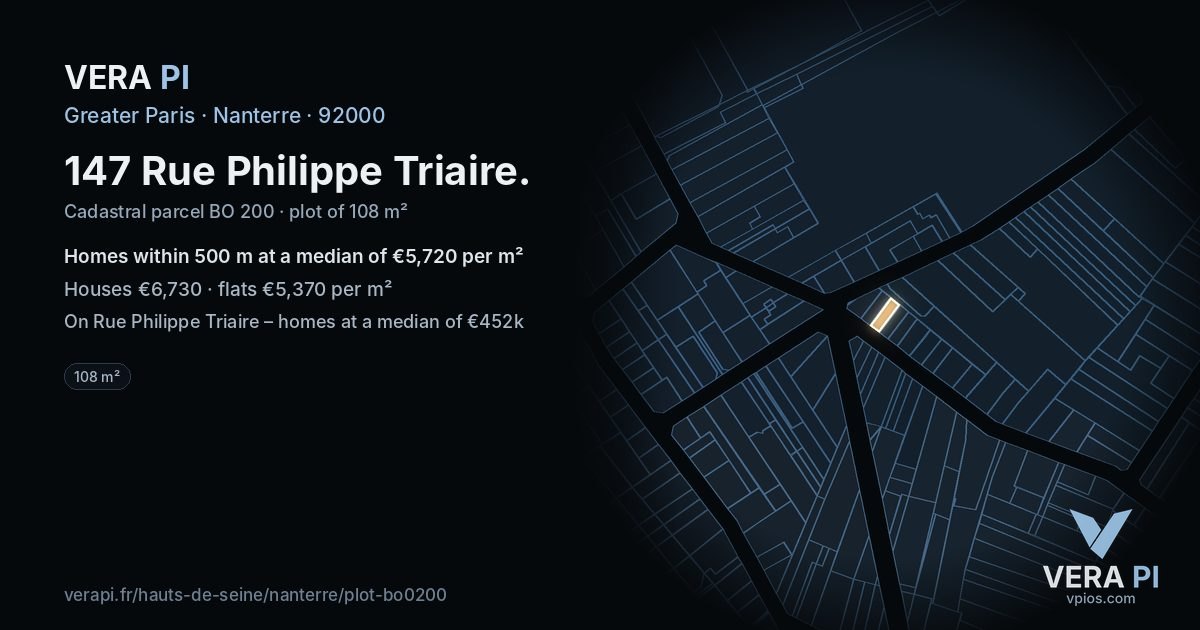 147 Rue Philippe Triaire, Nanterre at night – the plot lit, the parcels around coloured by the prices near them