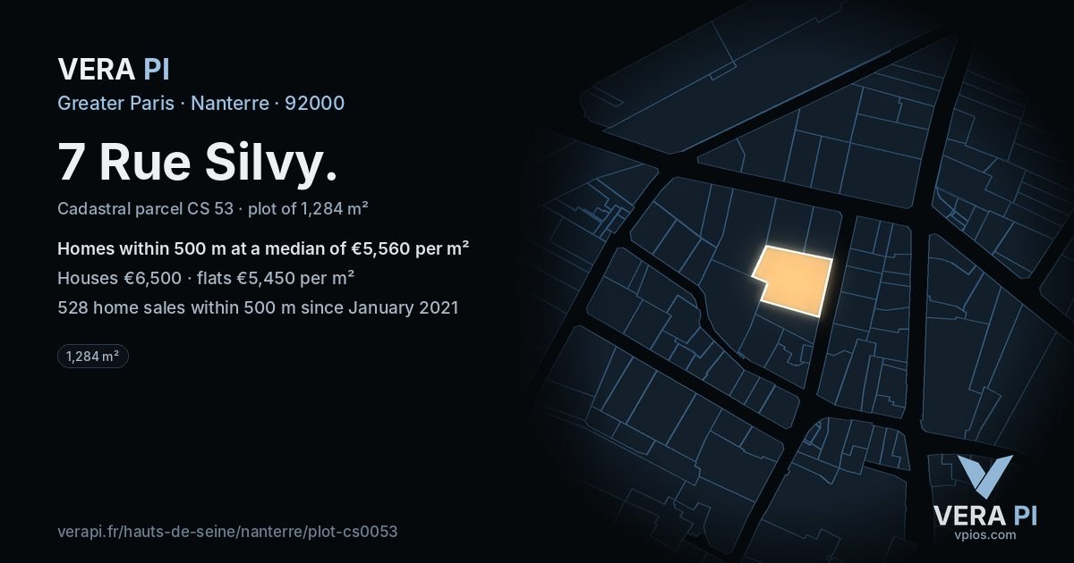 7 Rue Silvy, Nanterre at night – the plot lit, the parcels around coloured by the prices near them
