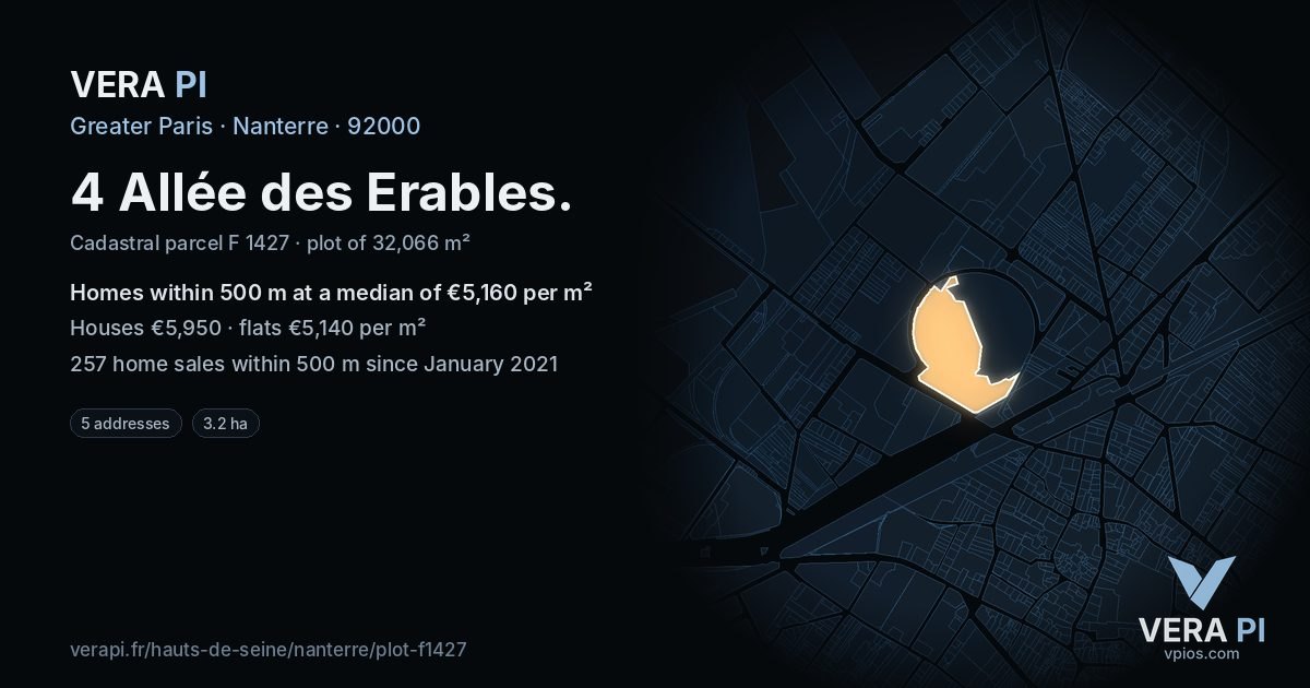 4 Allée des Erables, Nanterre at night – the plot lit, the parcels around coloured by the prices near them