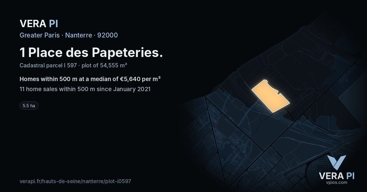 1 Place des Papeteries, Nanterre at night – the plot lit, the parcels around coloured by the prices near them