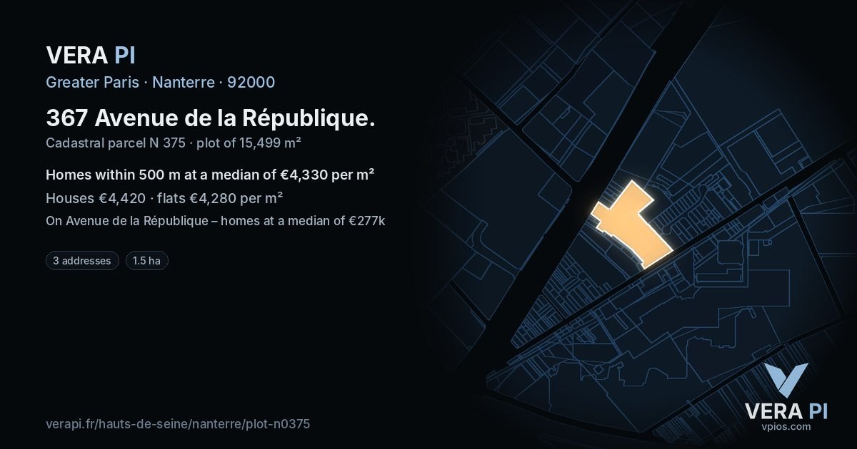 367 Avenue de la République, Nanterre at night – the plot lit, the parcels around coloured by the prices near them