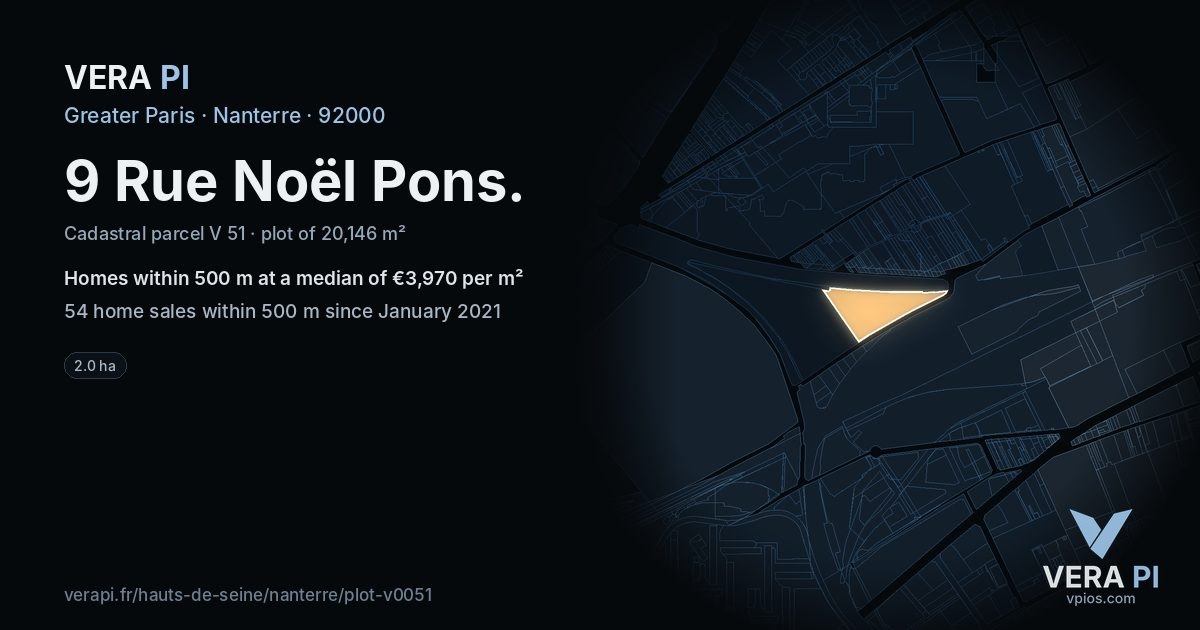 9 Rue Noël Pons, Nanterre at night – the plot lit, the parcels around coloured by the prices near them