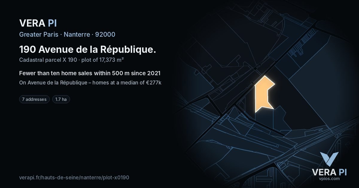 190 Avenue de la République, Nanterre at night – the plot lit, the parcels around coloured by the prices near them