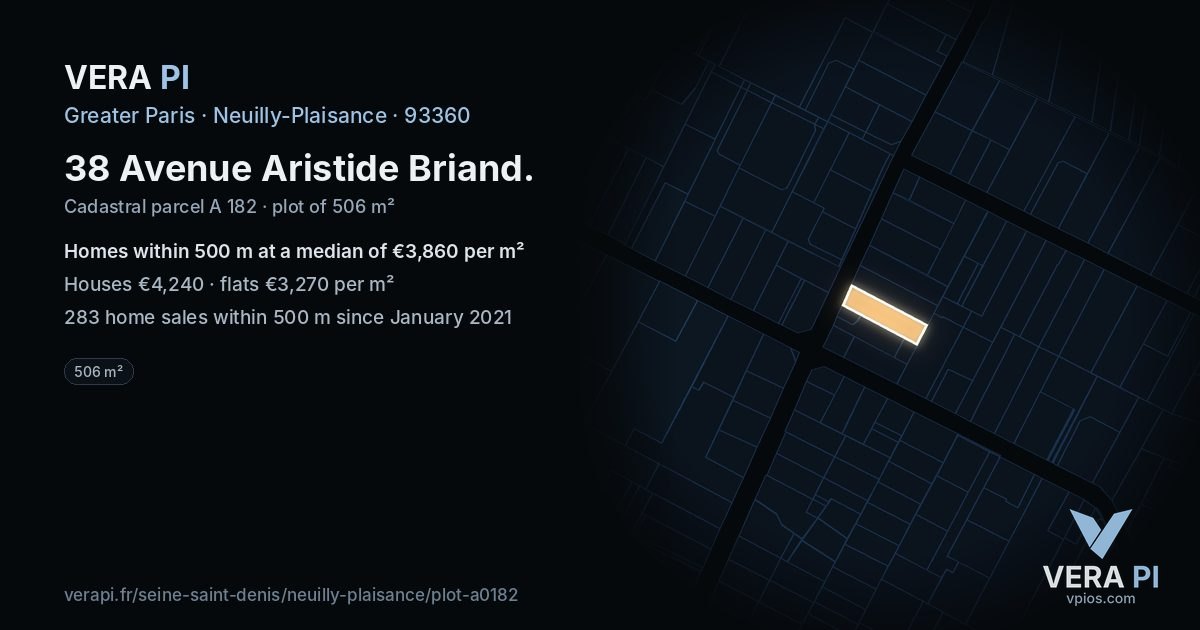 38 Avenue Aristide Briand, Neuilly-Plaisance at night – the plot lit, the parcels around coloured by the prices near them