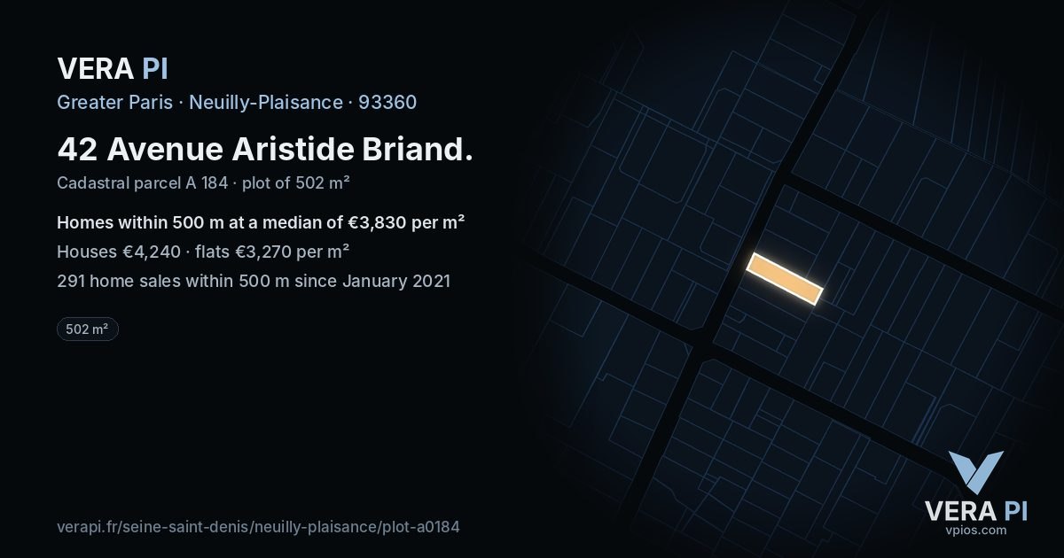 42 Avenue Aristide Briand, Neuilly-Plaisance at night – the plot lit, the parcels around coloured by the prices near them