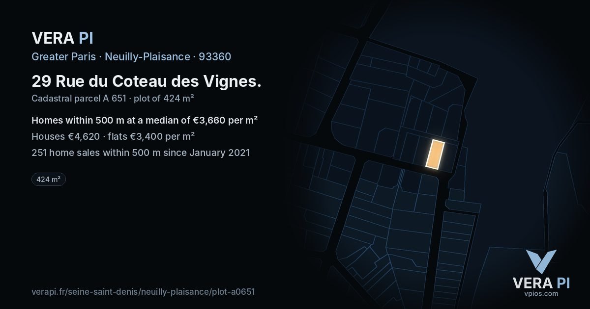 29 Rue du Coteau des Vignes, Neuilly-Plaisance at night – the plot lit, the parcels around coloured by the prices near them