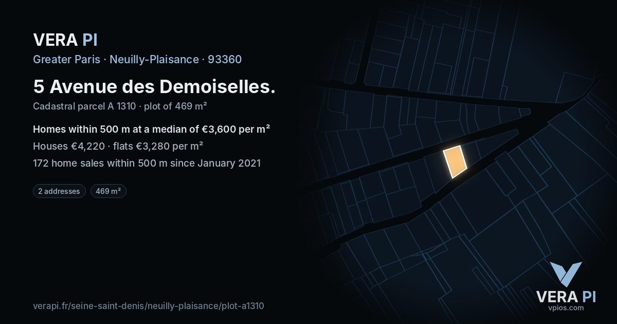 5 Avenue des Demoiselles, Neuilly-Plaisance at night – the plot lit, the parcels around coloured by the prices near them