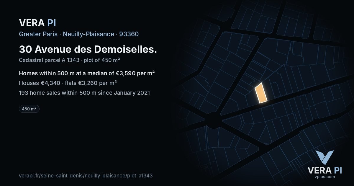 30 Avenue des Demoiselles, Neuilly-Plaisance at night – the plot lit, the parcels around coloured by the prices near them