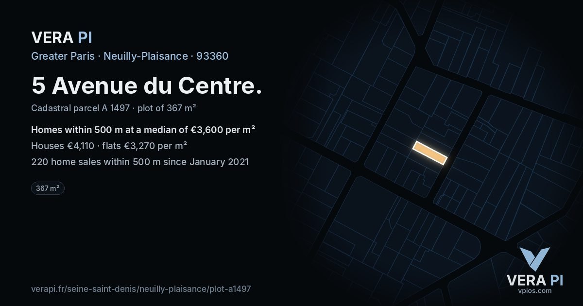 5 Avenue du Centre, Neuilly-Plaisance at night – the plot lit, the parcels around coloured by the prices near them