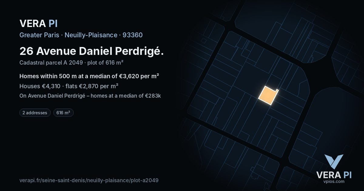 26 Avenue Daniel Perdrigé, Neuilly-Plaisance at night – the plot lit, the parcels around coloured by the prices near them
