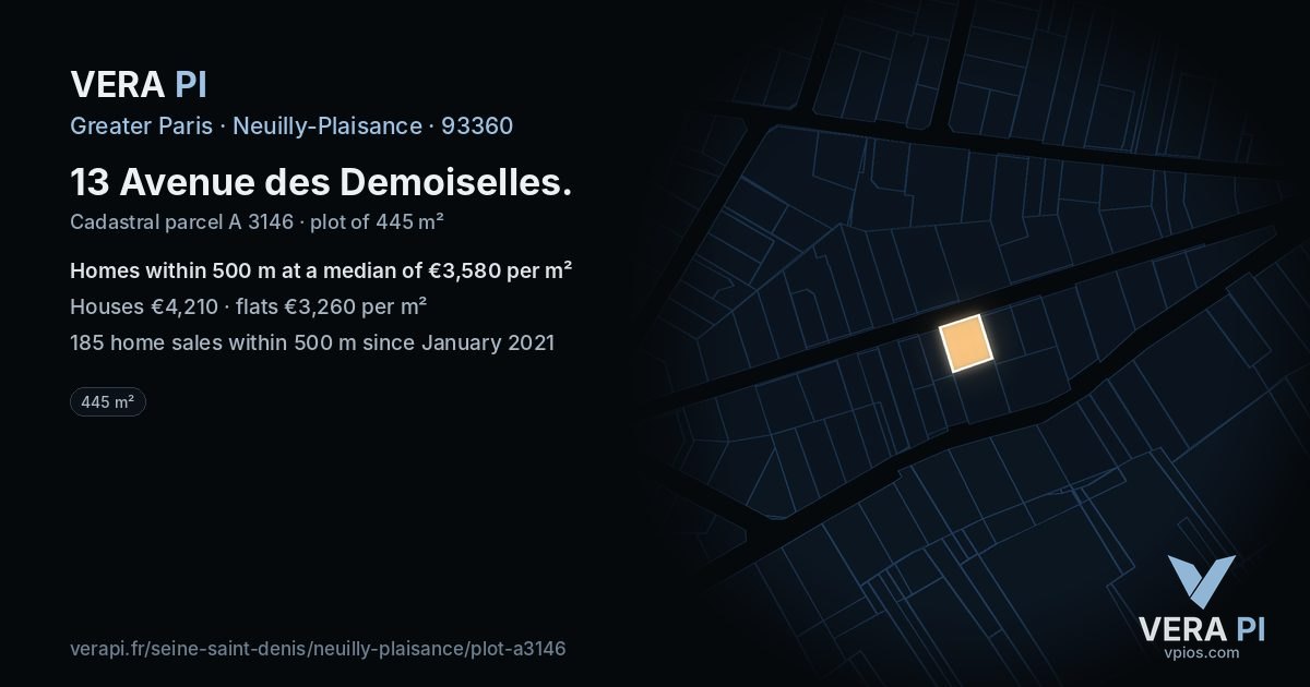 13 Avenue des Demoiselles, Neuilly-Plaisance at night – the plot lit, the parcels around coloured by the prices near them