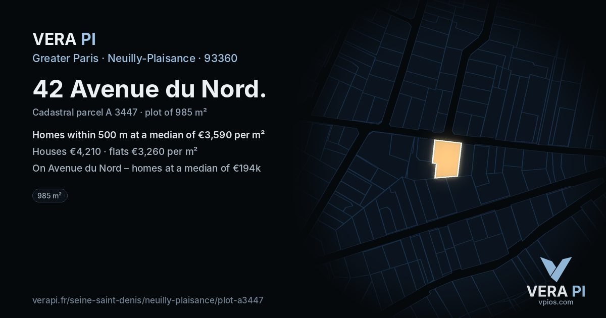 42 Avenue du Nord, Neuilly-Plaisance at night – the plot lit, the parcels around coloured by the prices near them