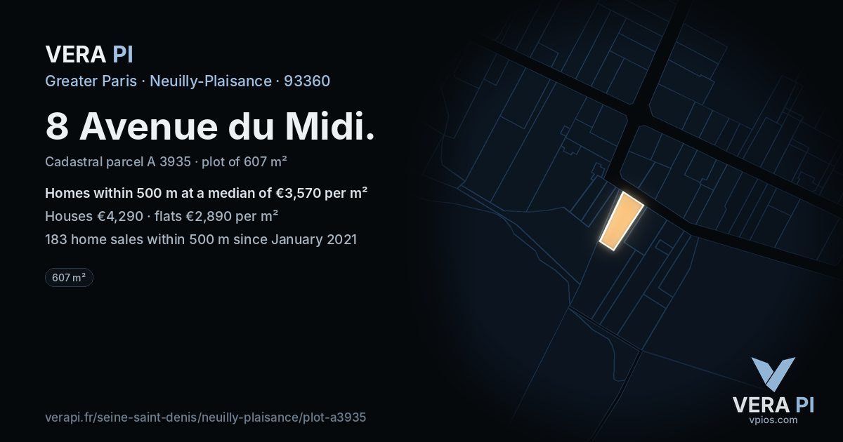 8 Avenue du Midi, Neuilly-Plaisance at night – the plot lit, the parcels around coloured by the prices near them