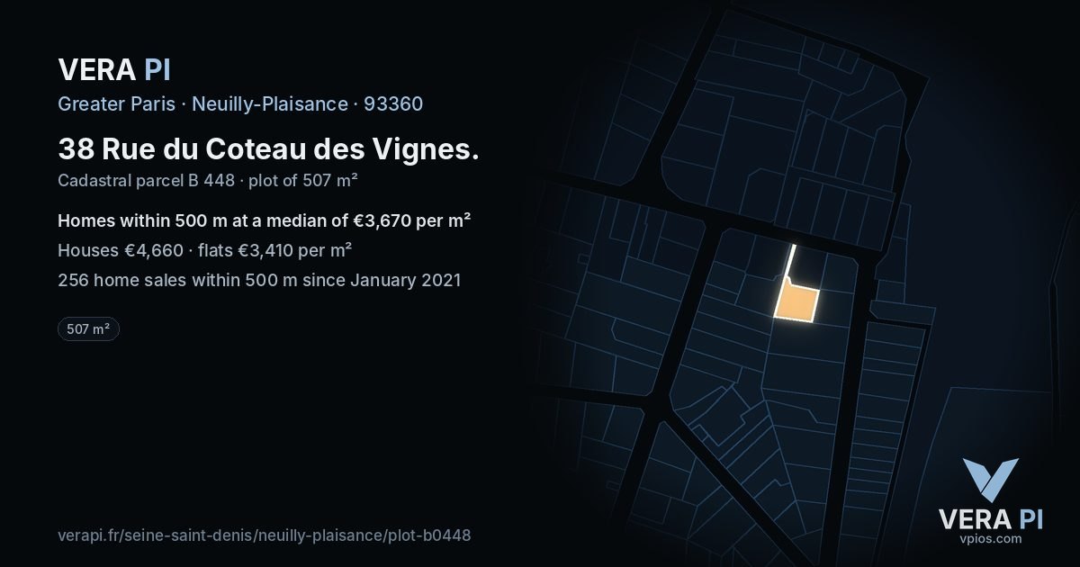 38 Rue du Coteau des Vignes, Neuilly-Plaisance at night – the plot lit, the parcels around coloured by the prices near them