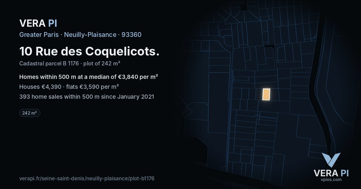 10 Rue des Coquelicots, Neuilly-Plaisance at night – the plot lit, the parcels around coloured by the prices near them