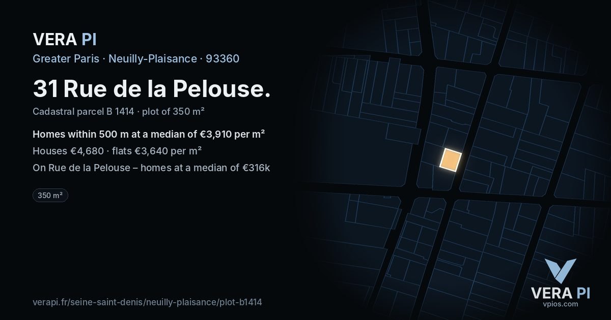 31 Rue de la Pelouse, Neuilly-Plaisance at night – the plot lit, the parcels around coloured by the prices near them