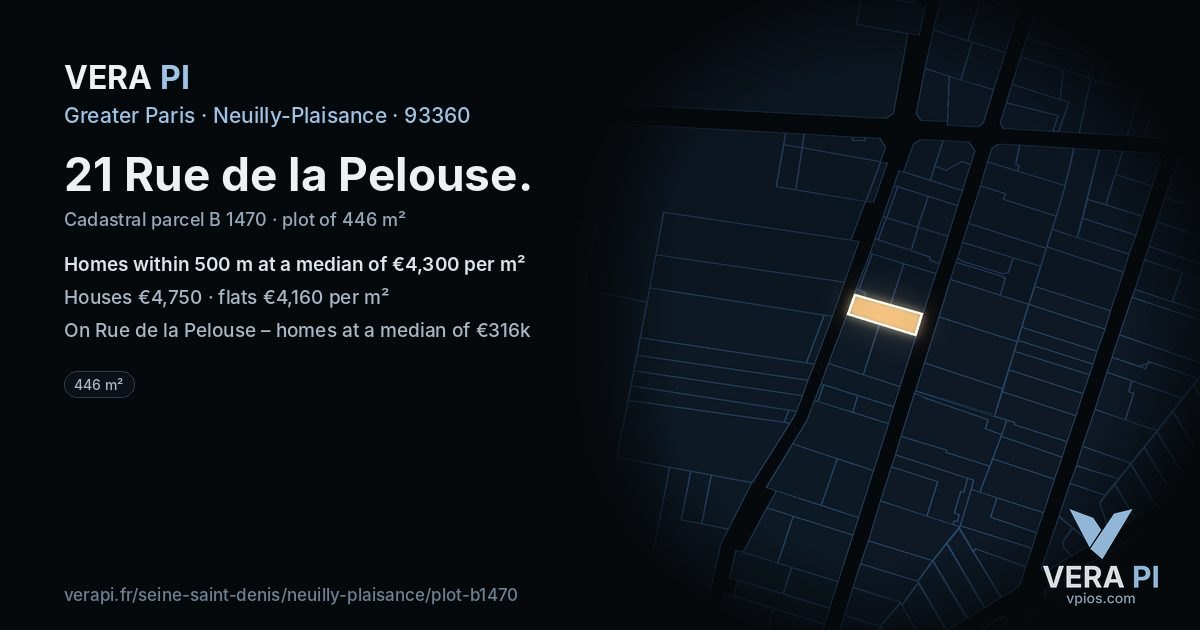 21 Rue de la Pelouse, Neuilly-Plaisance at night – the plot lit, the parcels around coloured by the prices near them