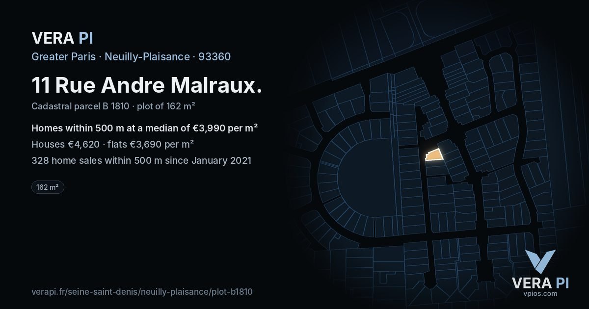 11 Rue Andre Malraux, Neuilly-Plaisance at night – the plot lit, the parcels around coloured by the prices near them
