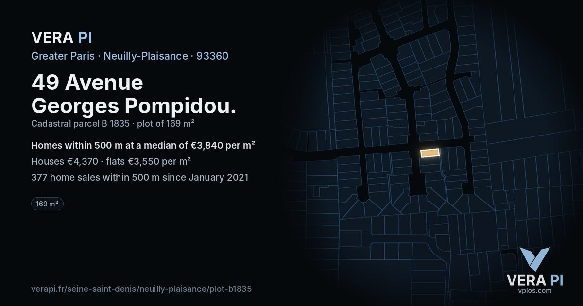 49 Avenue Georges Pompidou, Neuilly-Plaisance at night – the plot lit, the parcels around coloured by the prices near them