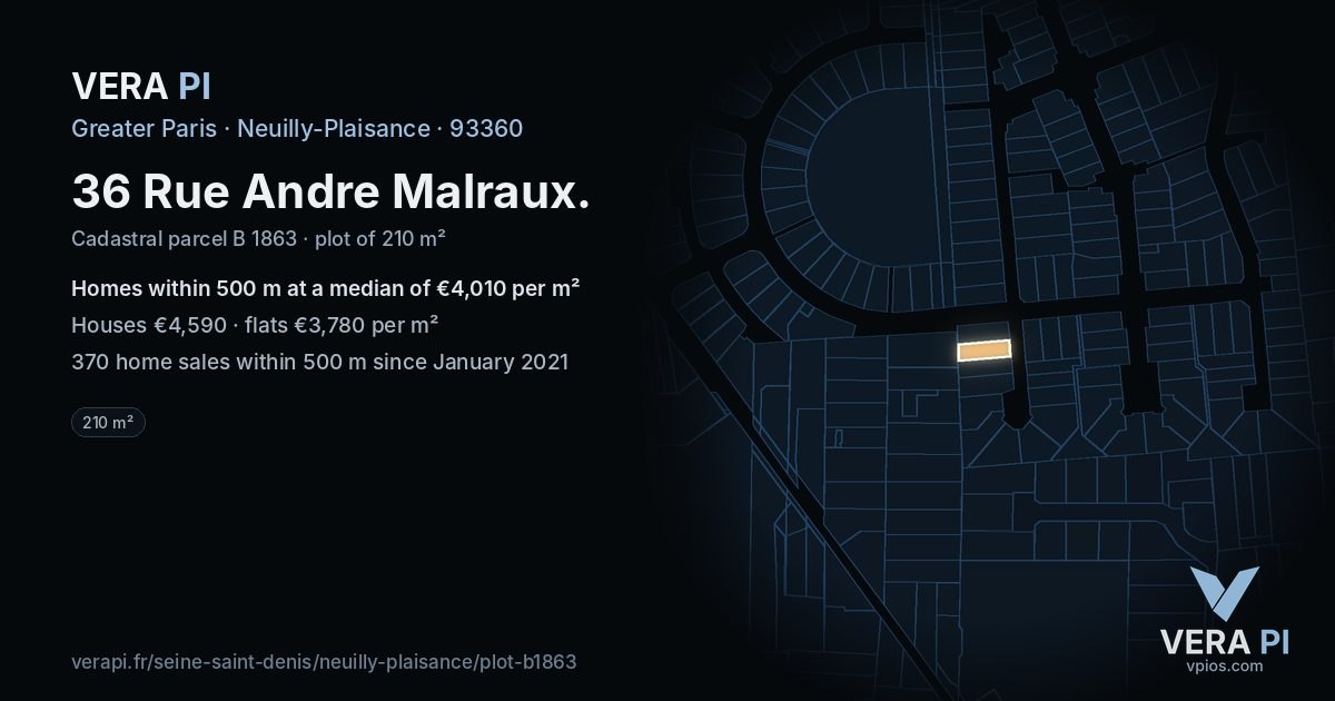 36 Rue Andre Malraux, Neuilly-Plaisance at night – the plot lit, the parcels around coloured by the prices near them