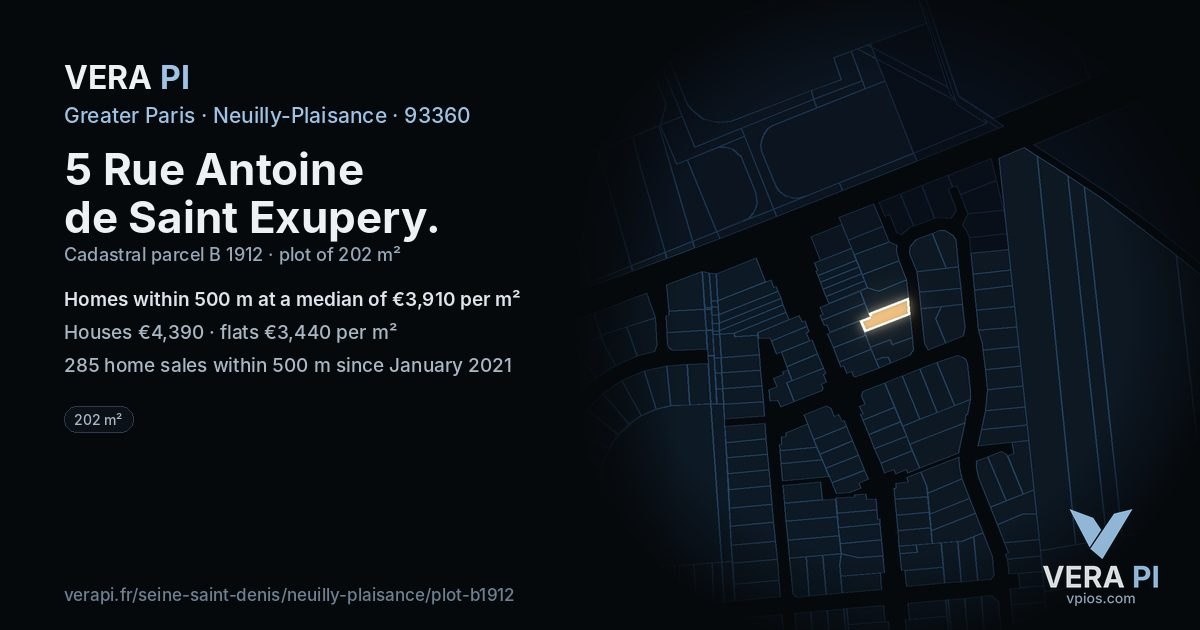 5 Rue Antoine de Saint Exupery, Neuilly-Plaisance at night – the plot lit, the parcels around coloured by the prices near them