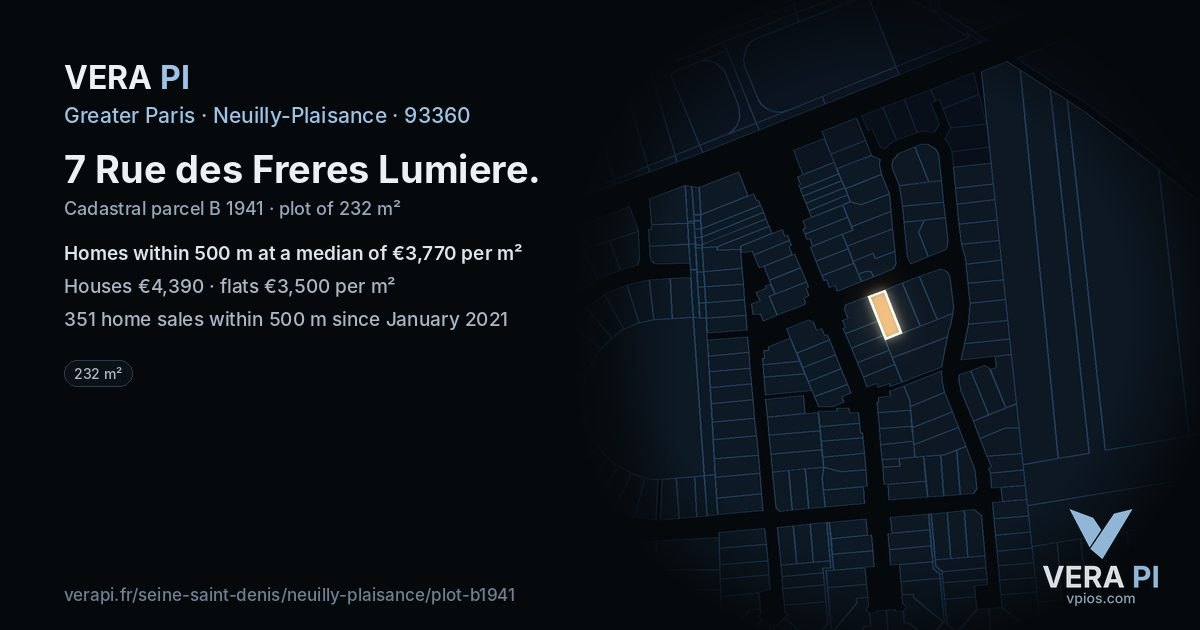 7 Rue des Freres Lumiere, Neuilly-Plaisance at night – the plot lit, the parcels around coloured by the prices near them