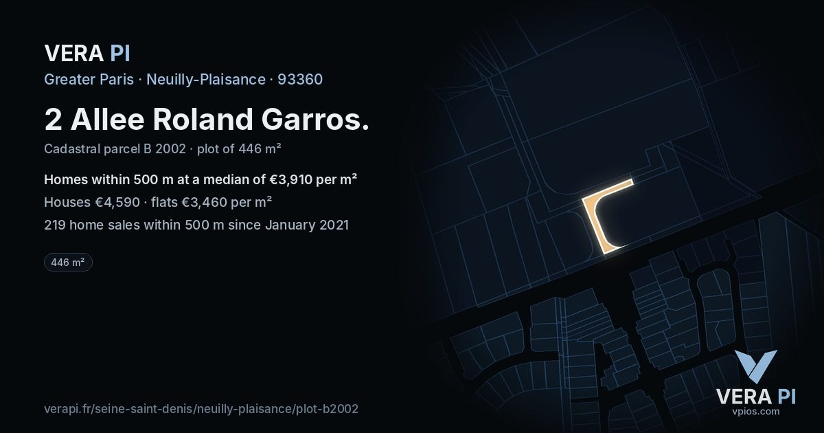 2 Allee Roland Garros, Neuilly-Plaisance at night – the plot lit, the parcels around coloured by the prices near them