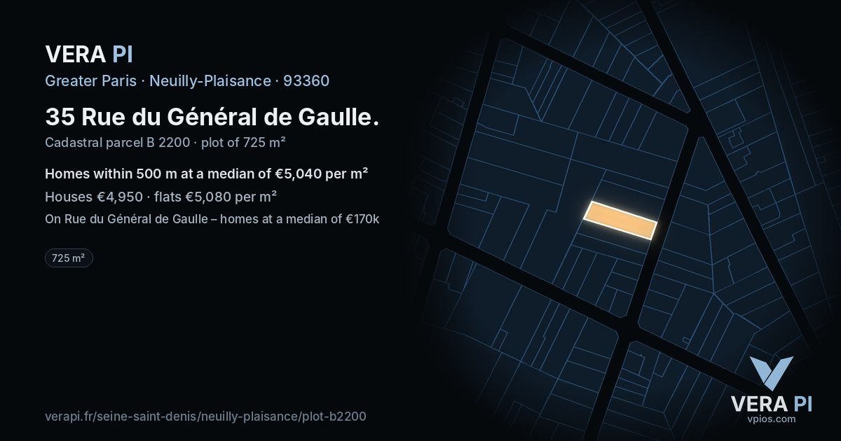 35 Rue du Général de Gaulle, Neuilly-Plaisance at night – the plot lit, the parcels around coloured by the prices near them