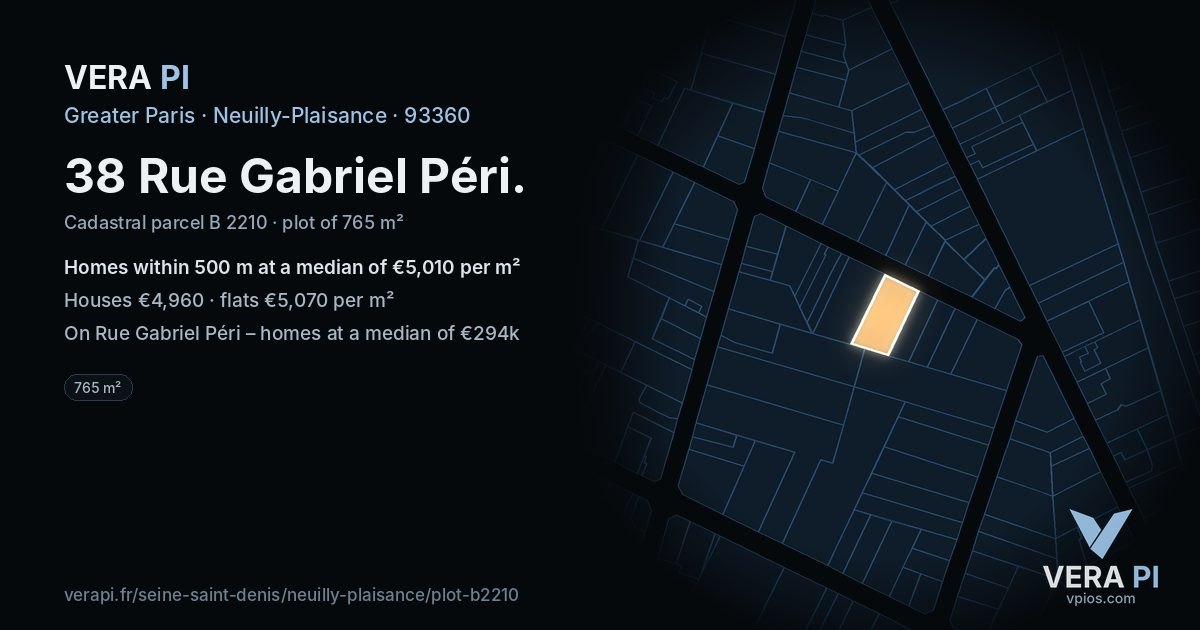 38 Rue Gabriel Péri, Neuilly-Plaisance at night – the plot lit, the parcels around coloured by the prices near them